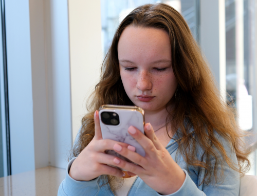The Hidden Link: How Social Media Fuels Teen Eating Disorders