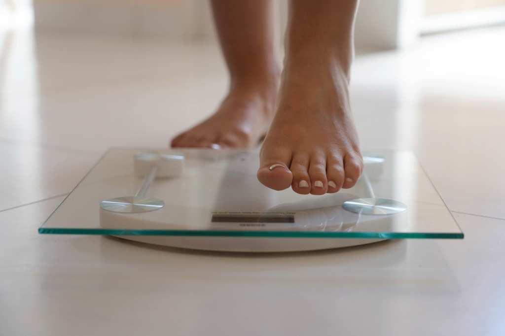 The Cortisol Connection: Why Menopausal Weight Gain Feels So Stubborn—and What Actually Helps 🌿